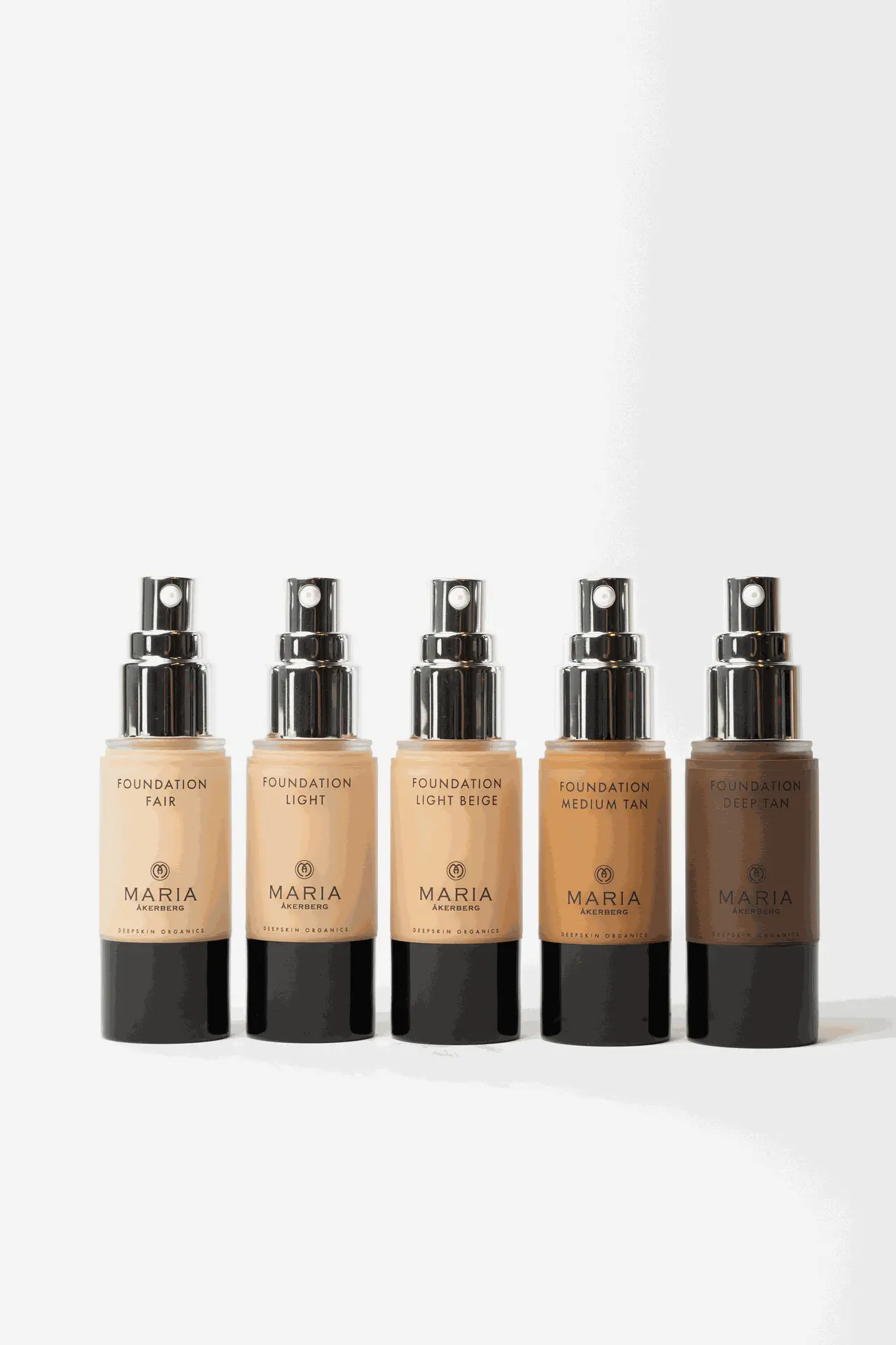 Flytande Foundation som ger jämn täckning med naturlig lyster