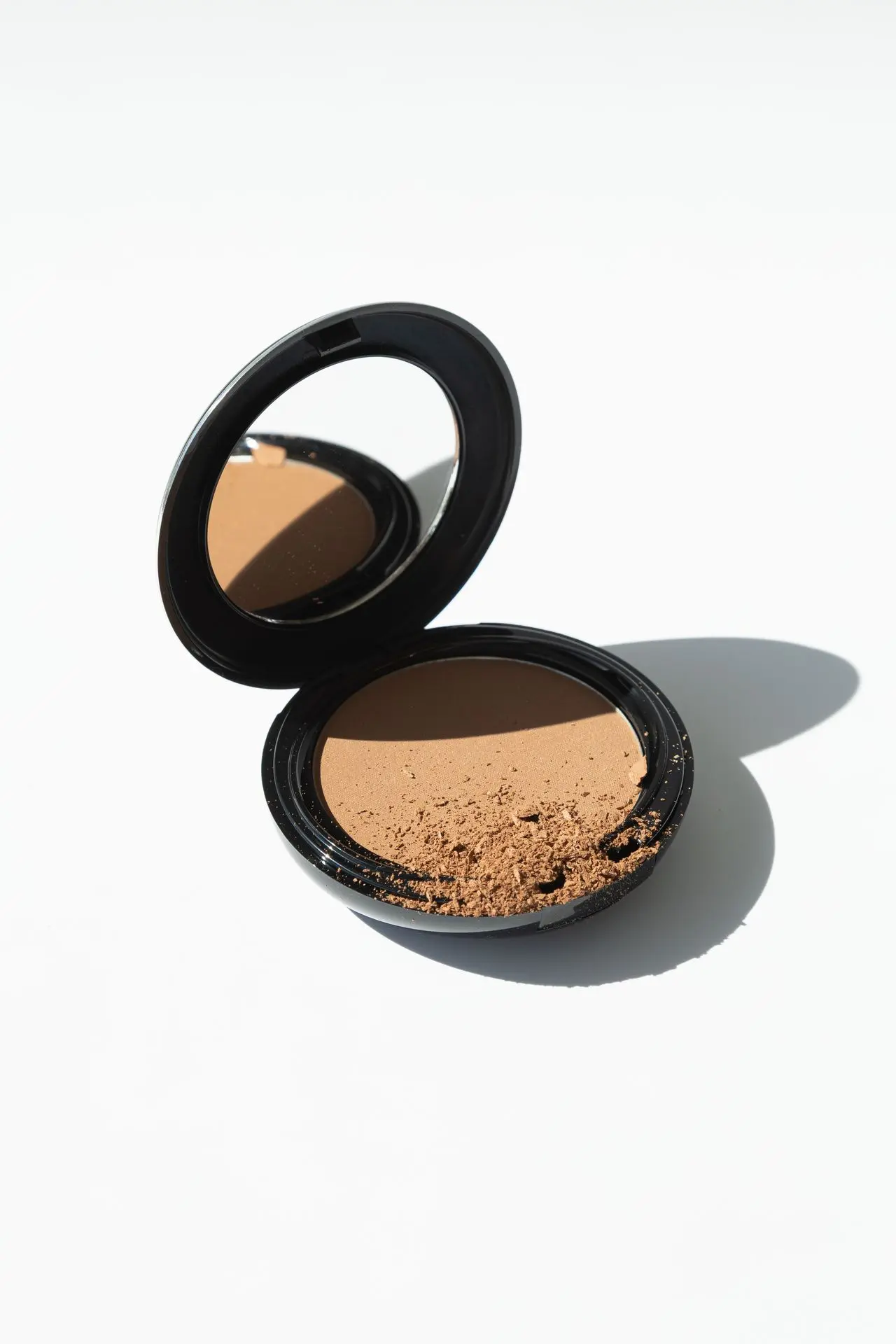 Bronzer Sun-Kissed för en varm, naturlig solkysst look