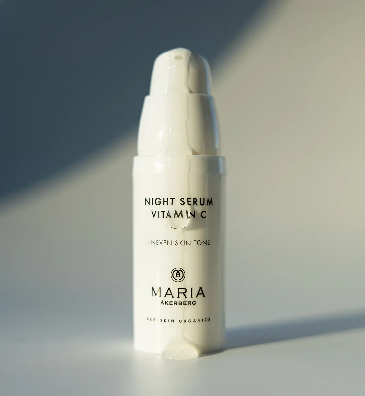 Night Serum Vitamin C: Antioxidantserum med naturligt C-vitamin som jämnar ut hudtonen